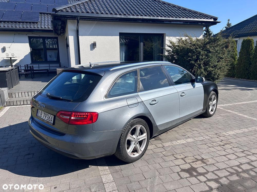 Audi A4 Avant 2.0 TDI DPF quattro S tronic Attraction - 14