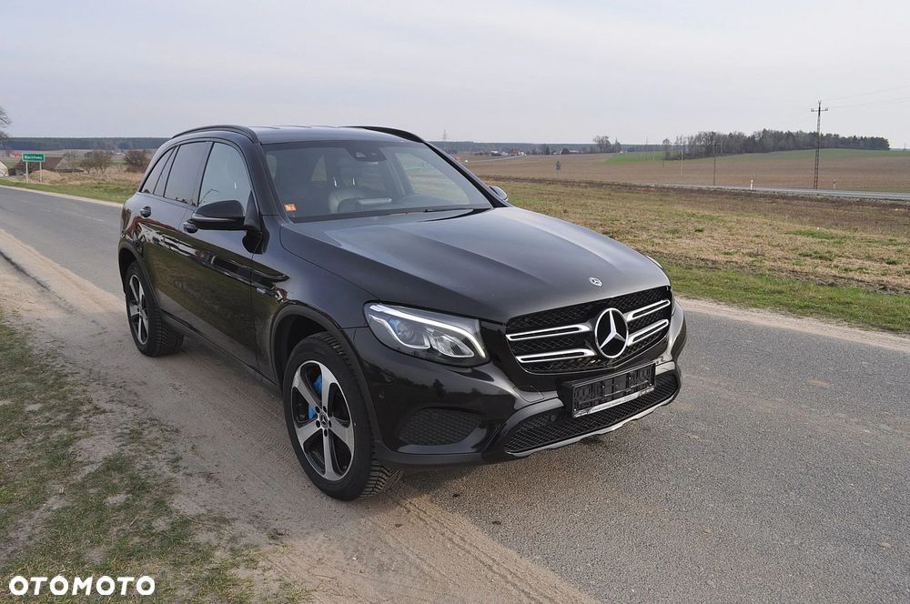 Mercedes-Benz GLC - 1