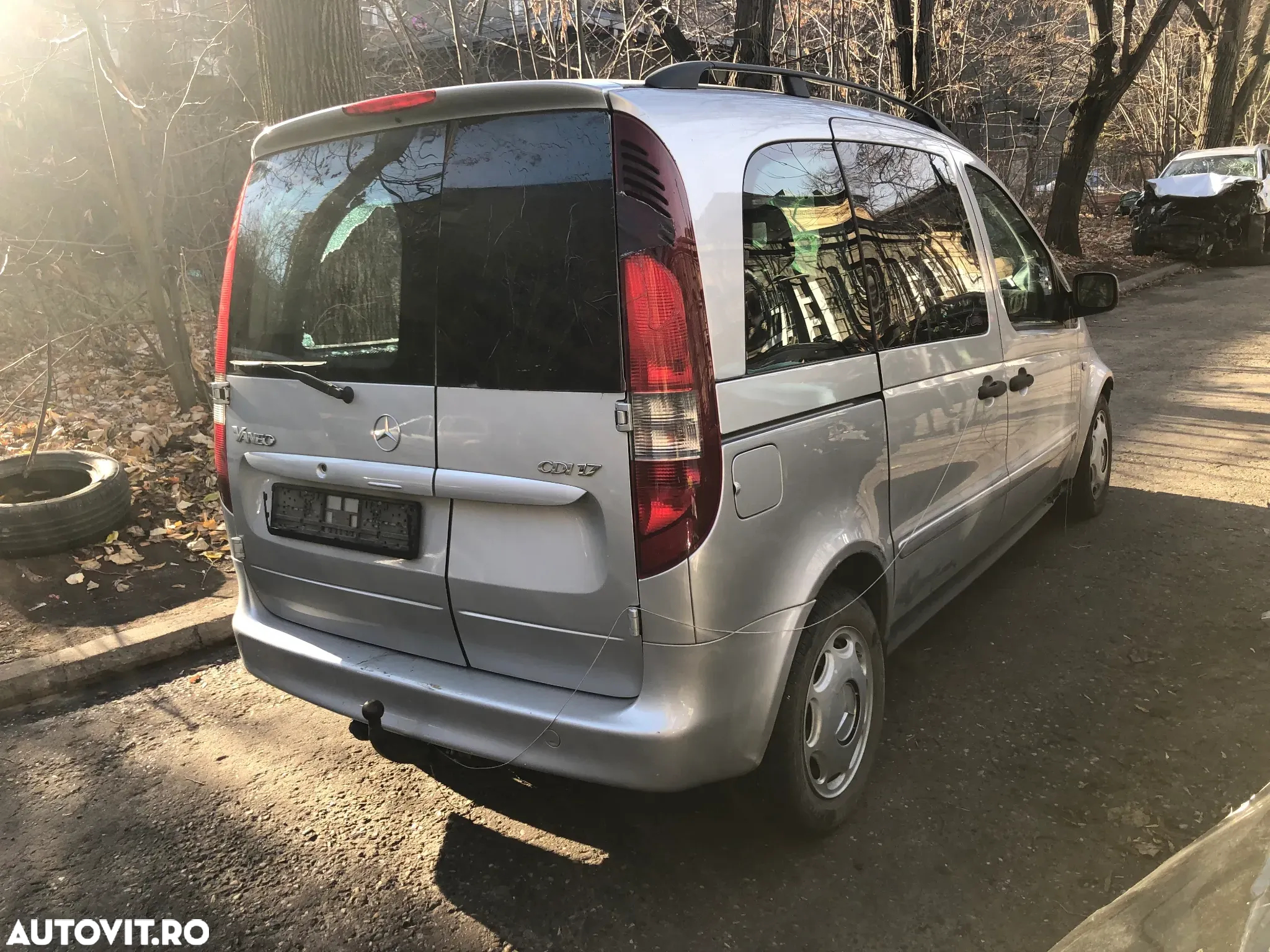 Usa dreapta fata Mercedes Benz Vaneo gri argintiu 2004 - 6