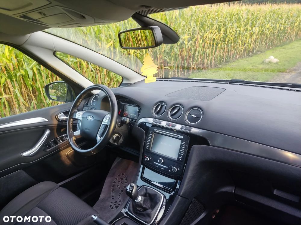 Ford S-Max - 7