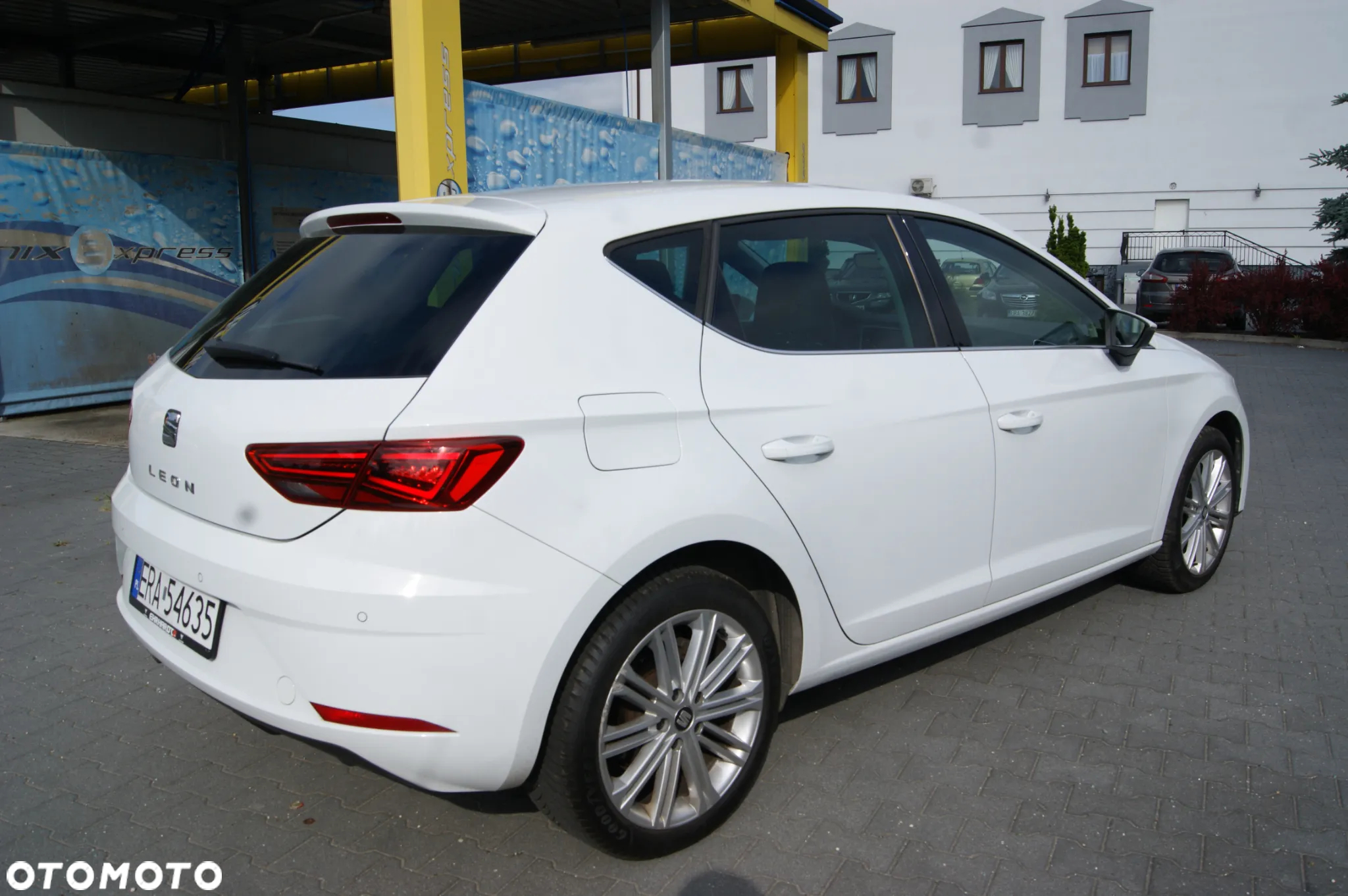Seat Leon 1.5 TSI ACT OPF Xcellence Plus - 10