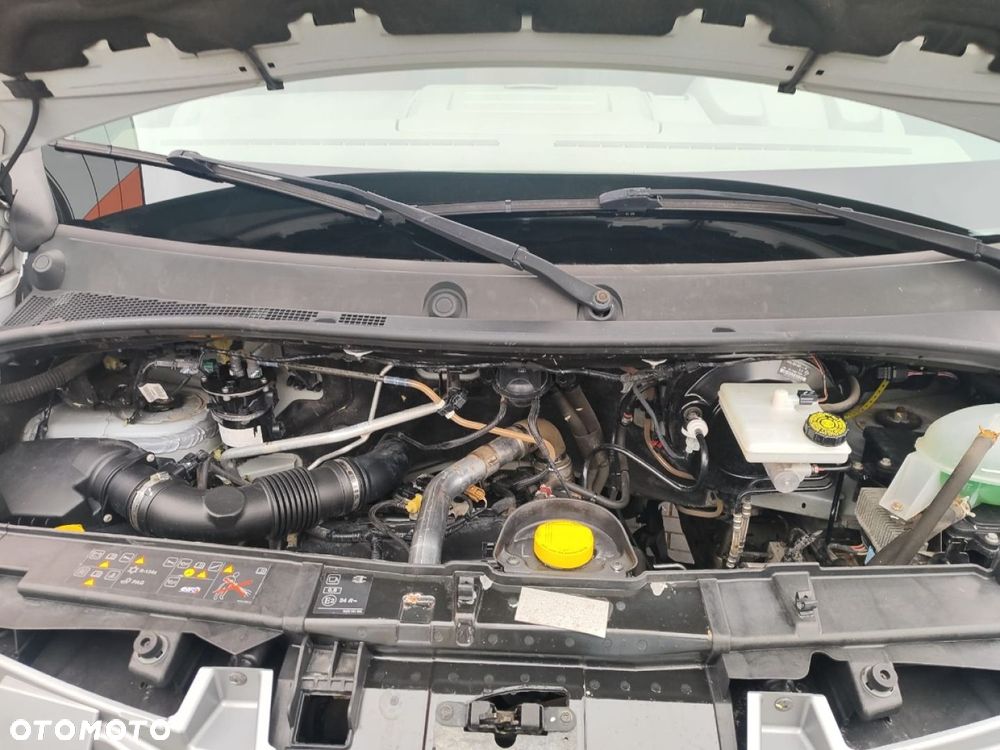 Renault Master - 36