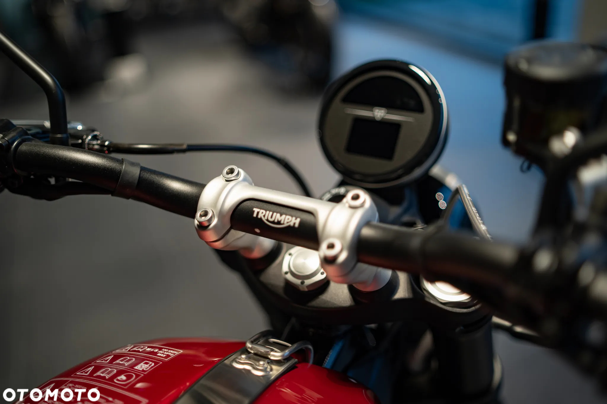 Triumph Scrambler - 13