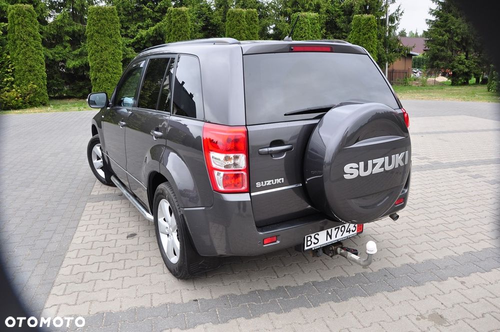 Suzuki Grand Vitara 1.9 DDiS - 24