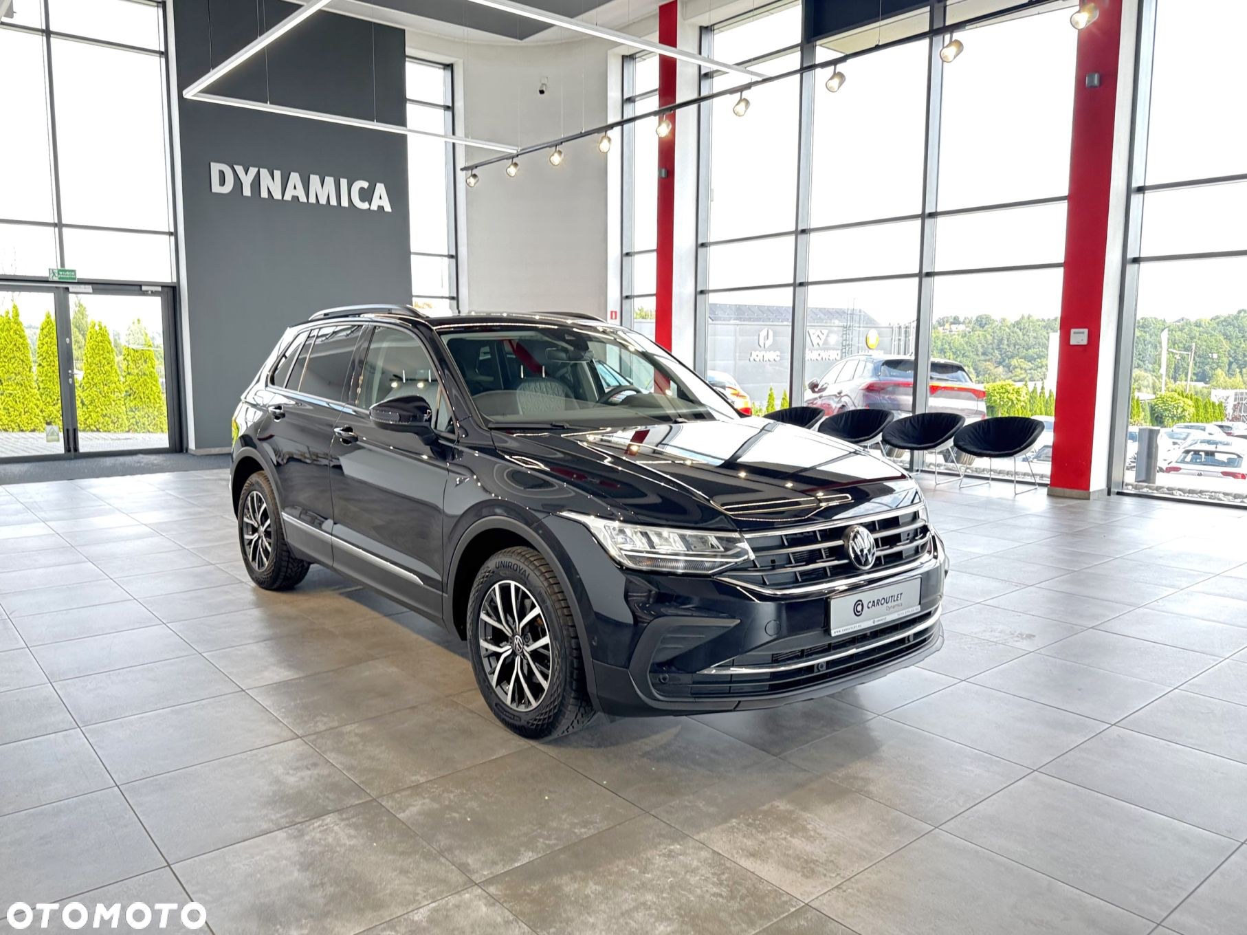 Volkswagen Tiguan - 2