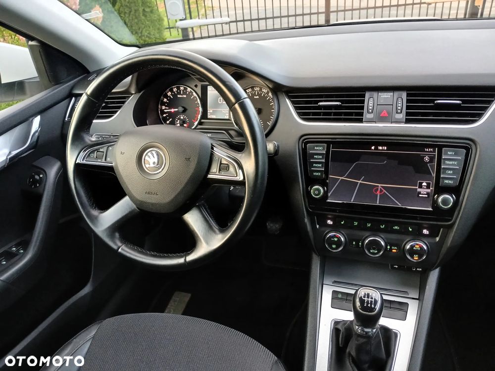 Skoda Octavia 2.0 TDI Sport Edition - 26