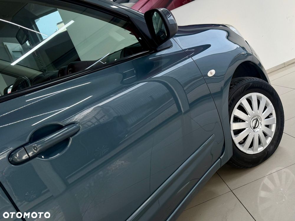 Nissan Micra 1.2 30 Jahre Edition - 28