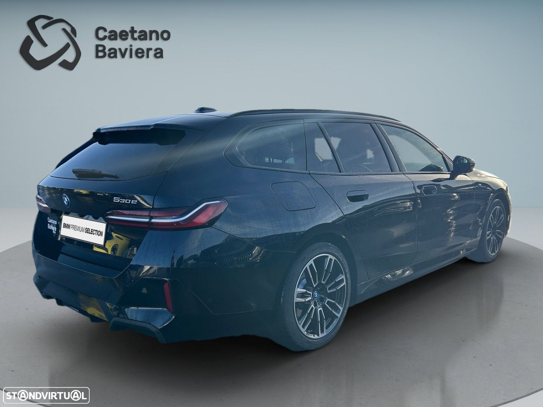 BMW 530 e Pack Desportivo M - 8