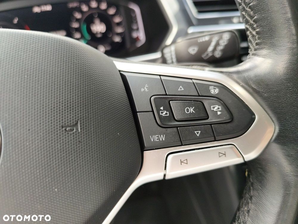 Volkswagen Tiguan - 23