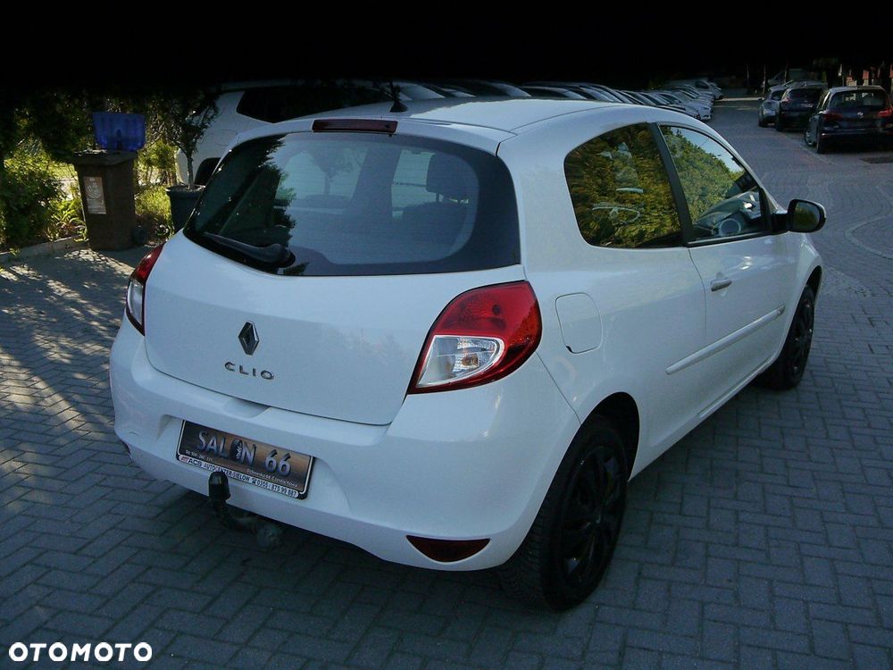 Renault Clio - 5