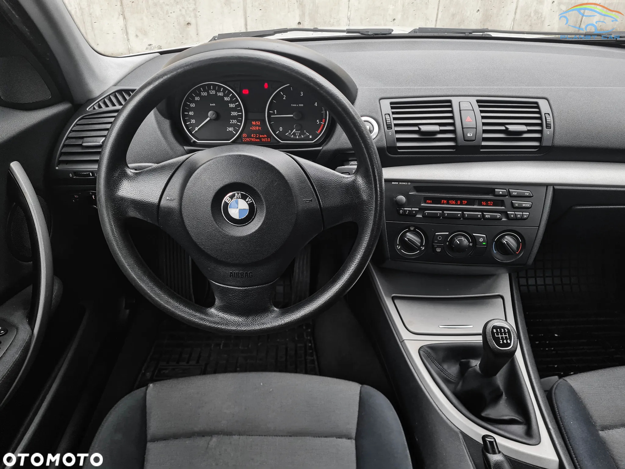 BMW Seria 1 118d DPF - 23
