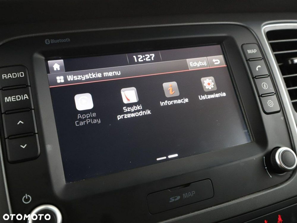 Kia Carens 1.6 GDI Dream-Team Edition - 24