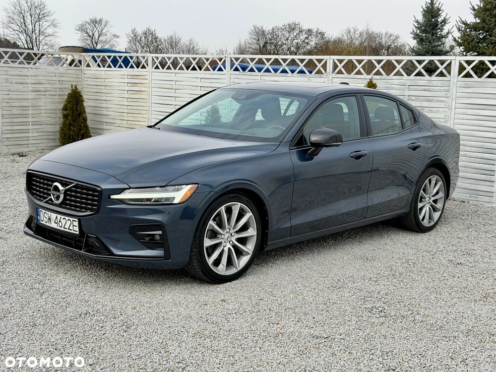 Volvo S60 B5 B AWD Ultimate Dark - 1