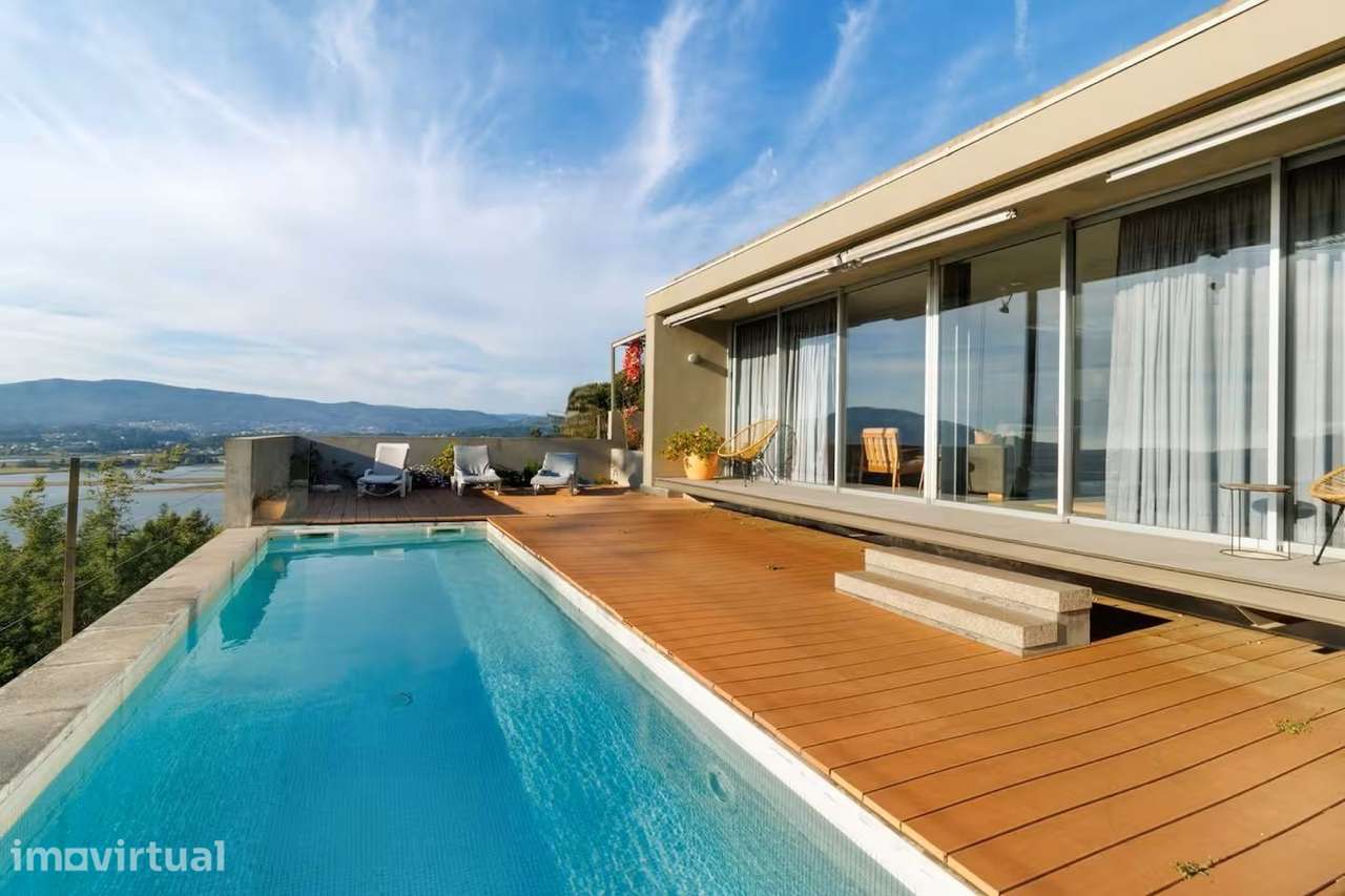 Moradia T2 com piscina e vistas deslumbrantes sobre o rio Minho - Grande imagem: 2/25