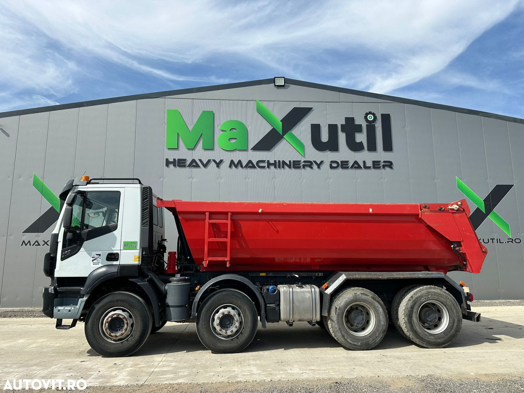Iveco Trakker 8x4 Autobasculanta - 1