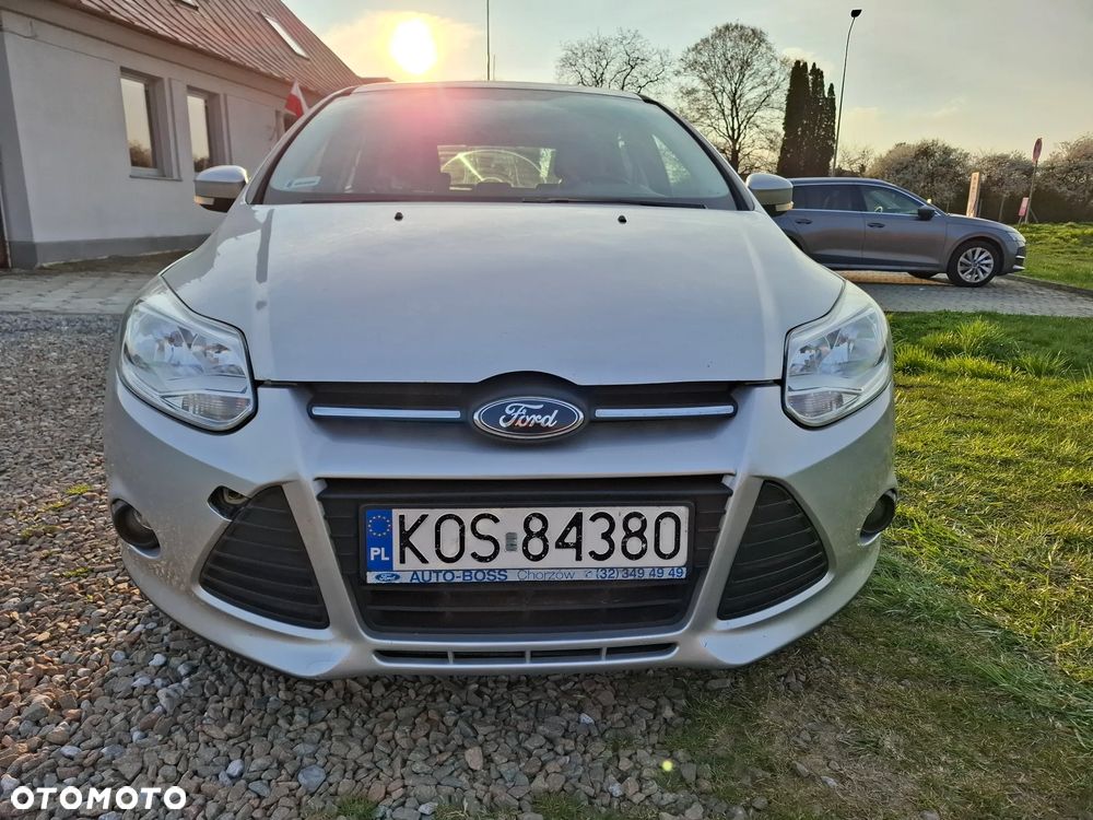 Ford Focus 1.6 TDCi DPF Ambiente - 9