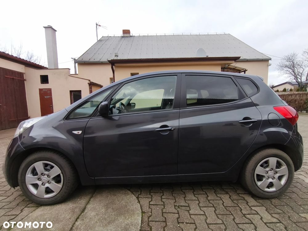 Kia Venga 1.6 CRDi 128 Titanium Collection - 13