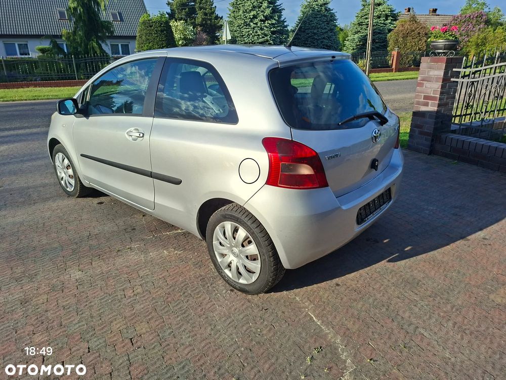 Toyota Yaris 1.0 VVT-i Team - 7