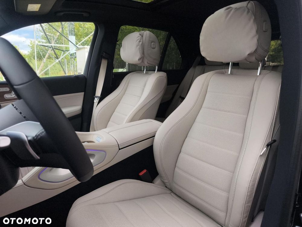Mercedes-Benz GLE - 10