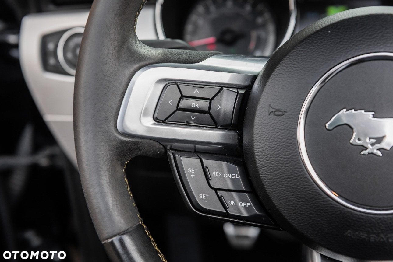Ford Mustang 5.0 V8 GT - 25