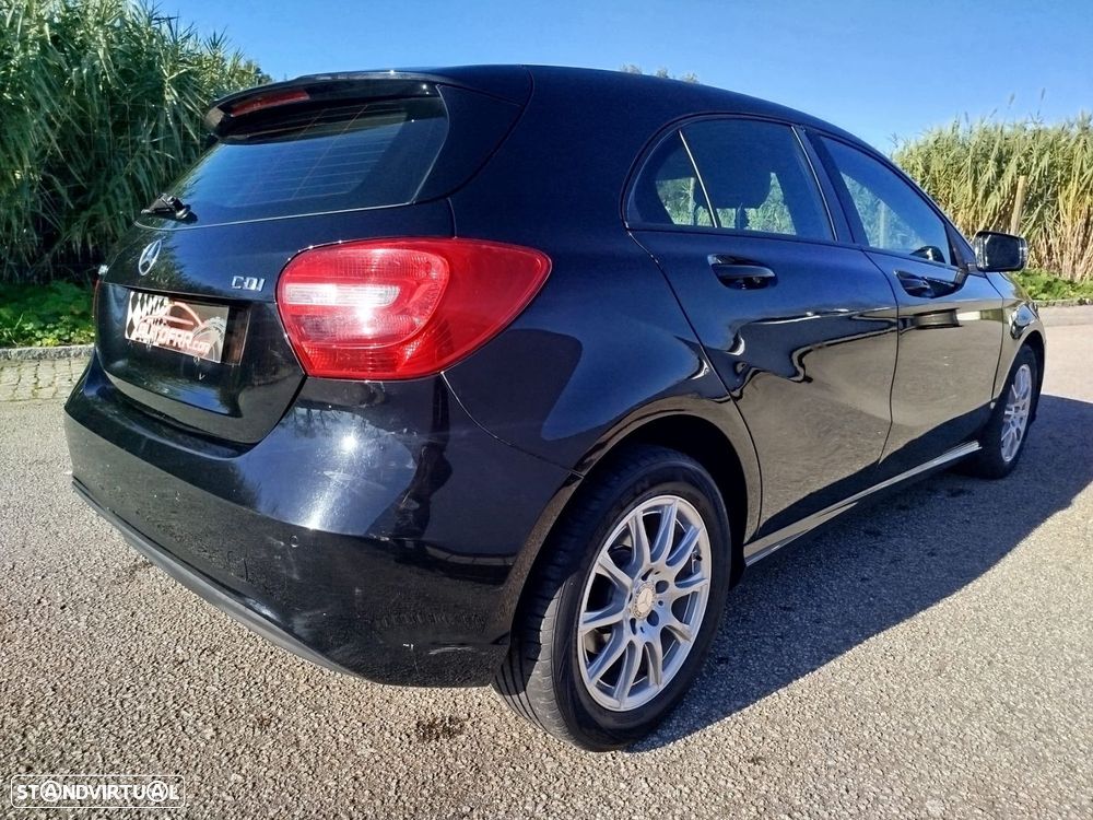 Mercedes-Benz A 180 - 9