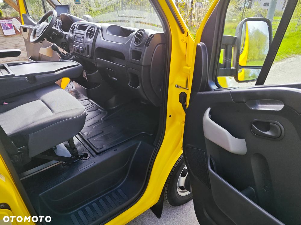Renault MASTER SERWISOWANY L3H2, DOCA, 7os, BLIŹNIAK, KAMERA,  SKRZYNIA, ORYGINAŁ, HAK 3,5T, KLIMA, WEBASTO, 106TYŚ KM, 145KONI - 23