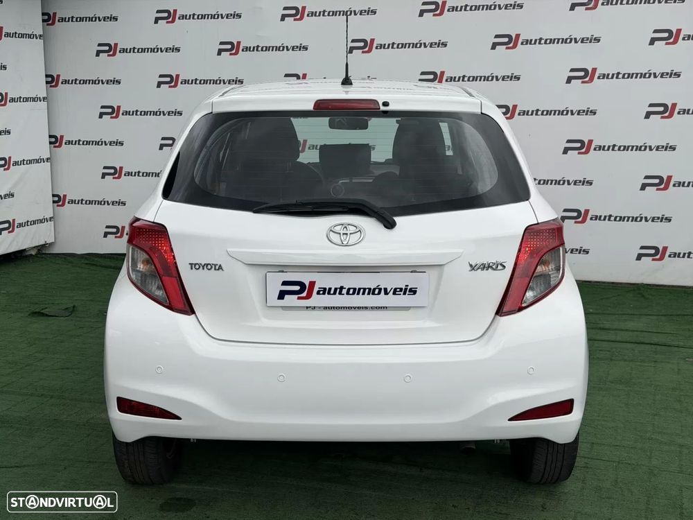 Toyota Yaris 1.4 D-4D Comfort - 9