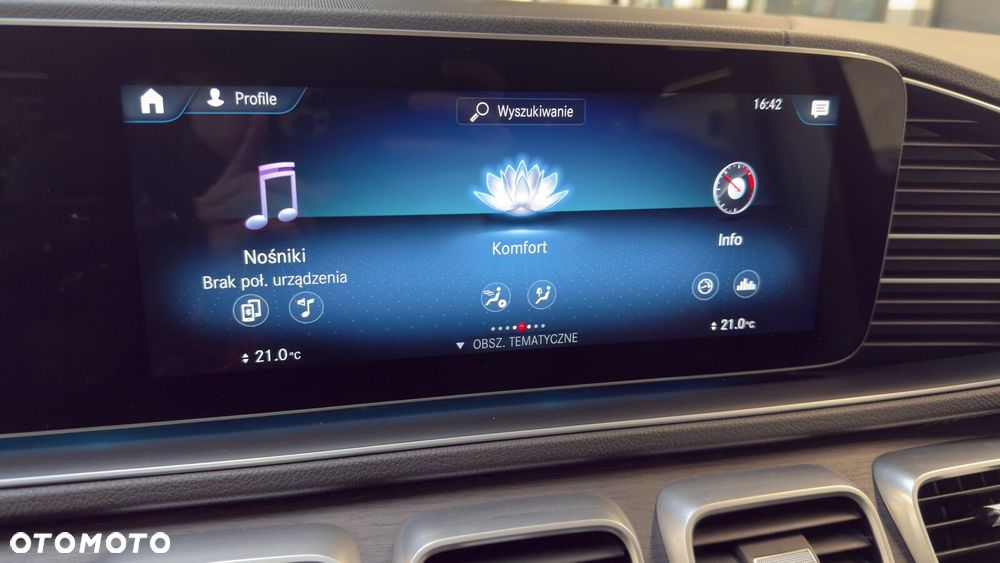 Mercedes-Benz GLS - 38