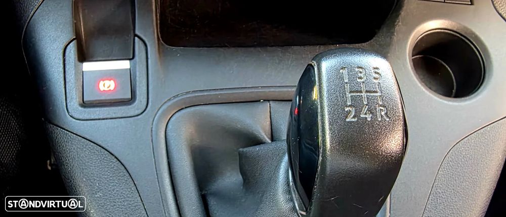 Peugeot Partner - 17