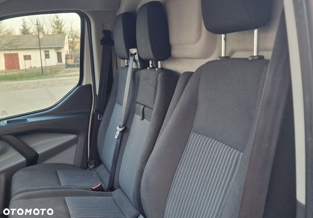 Ford Transit Custom - 9