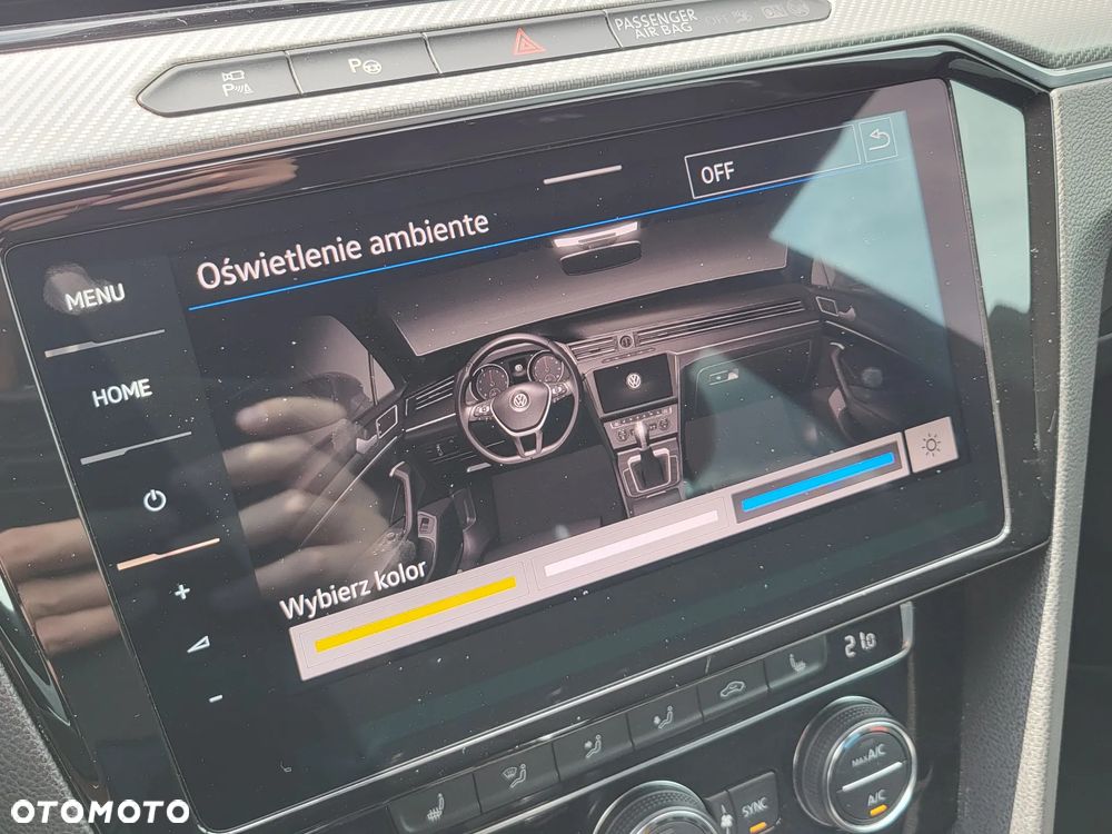 Volkswagen Arteon 2.0 TDI SCR R-Line DSG - 29