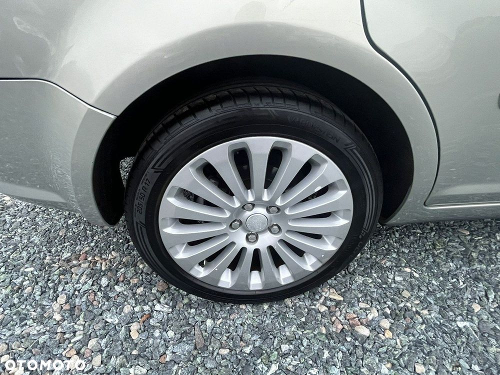 Ford C-MAX - 13