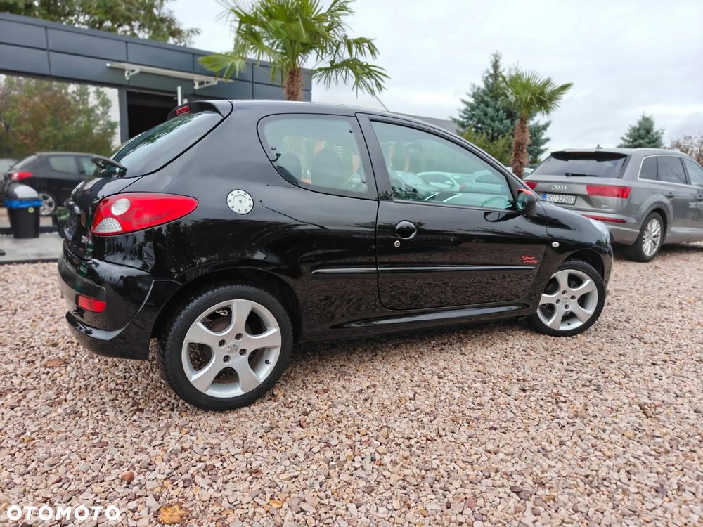 Peugeot 206 plus 206+ 75 Street Racing - 12