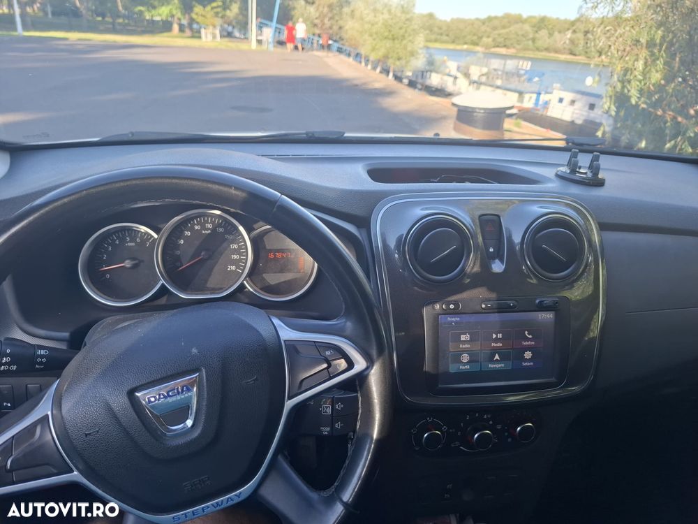 Dacia Sandero Stepway 0.9 TCe Prestige - 8