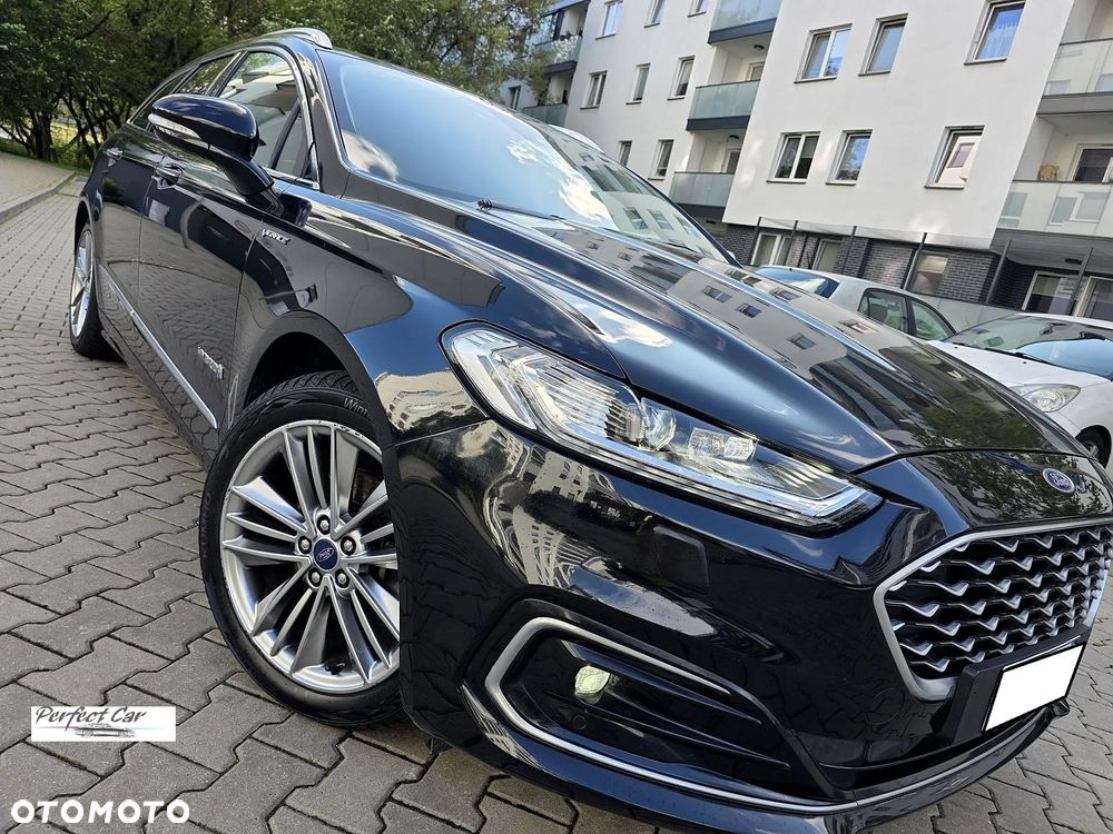 Ford Mondeo SW 2.0 Hybrid Vignale - 2