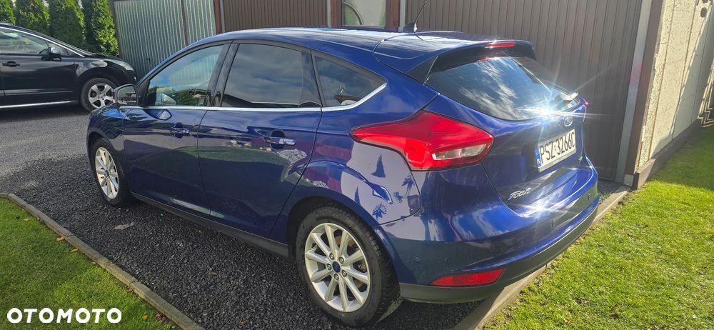 Ford Focus 1.0 EcoBoost Titanium - 4