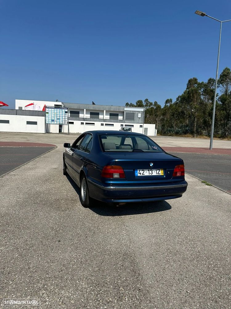 BMW 525 tds - 11