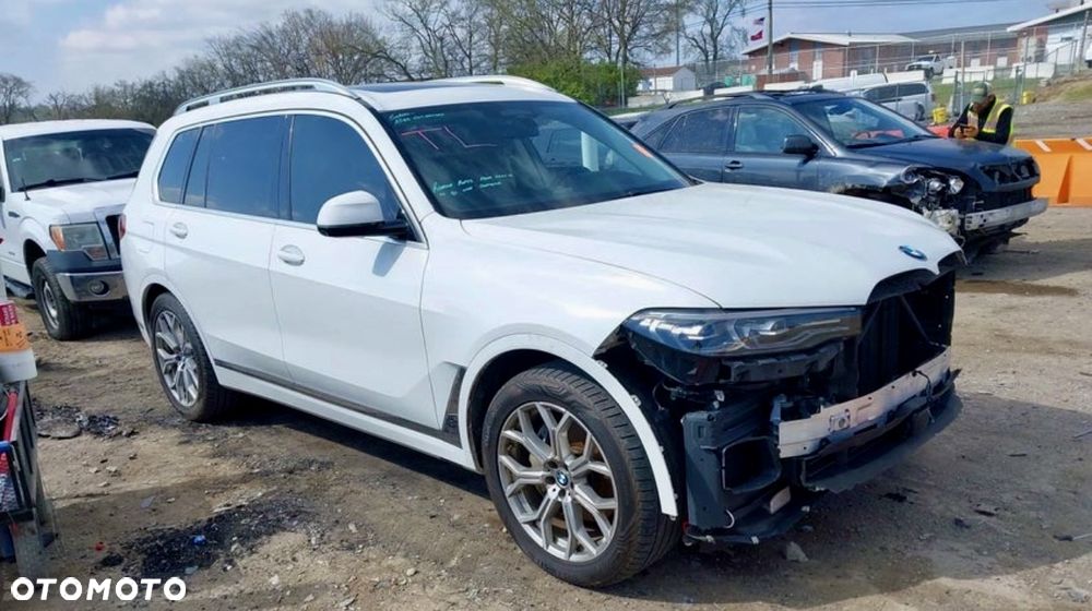 BMW X7 - 1