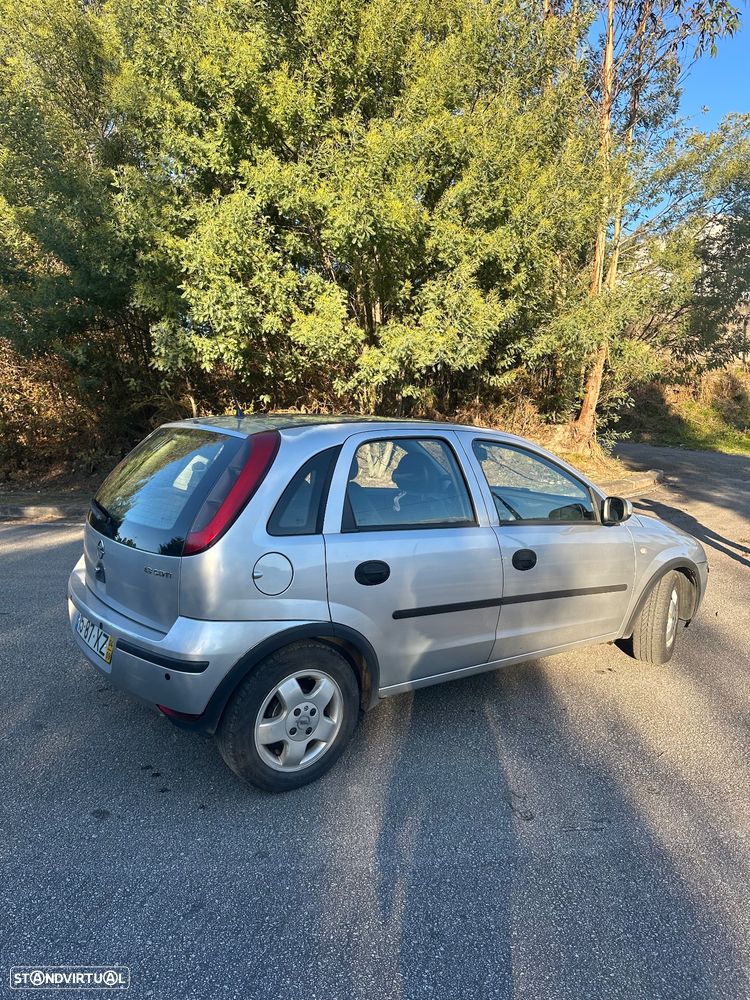 Opel Corsa 1.3 CDTI Cosmo - 3