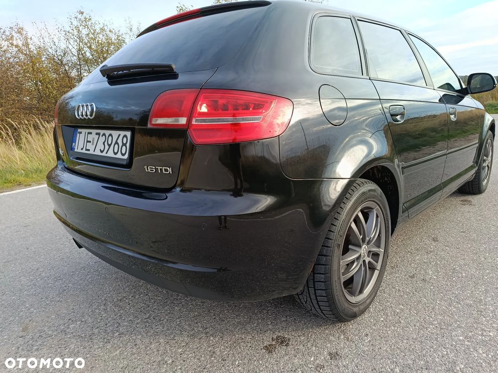 Audi A3 Sportback - 9