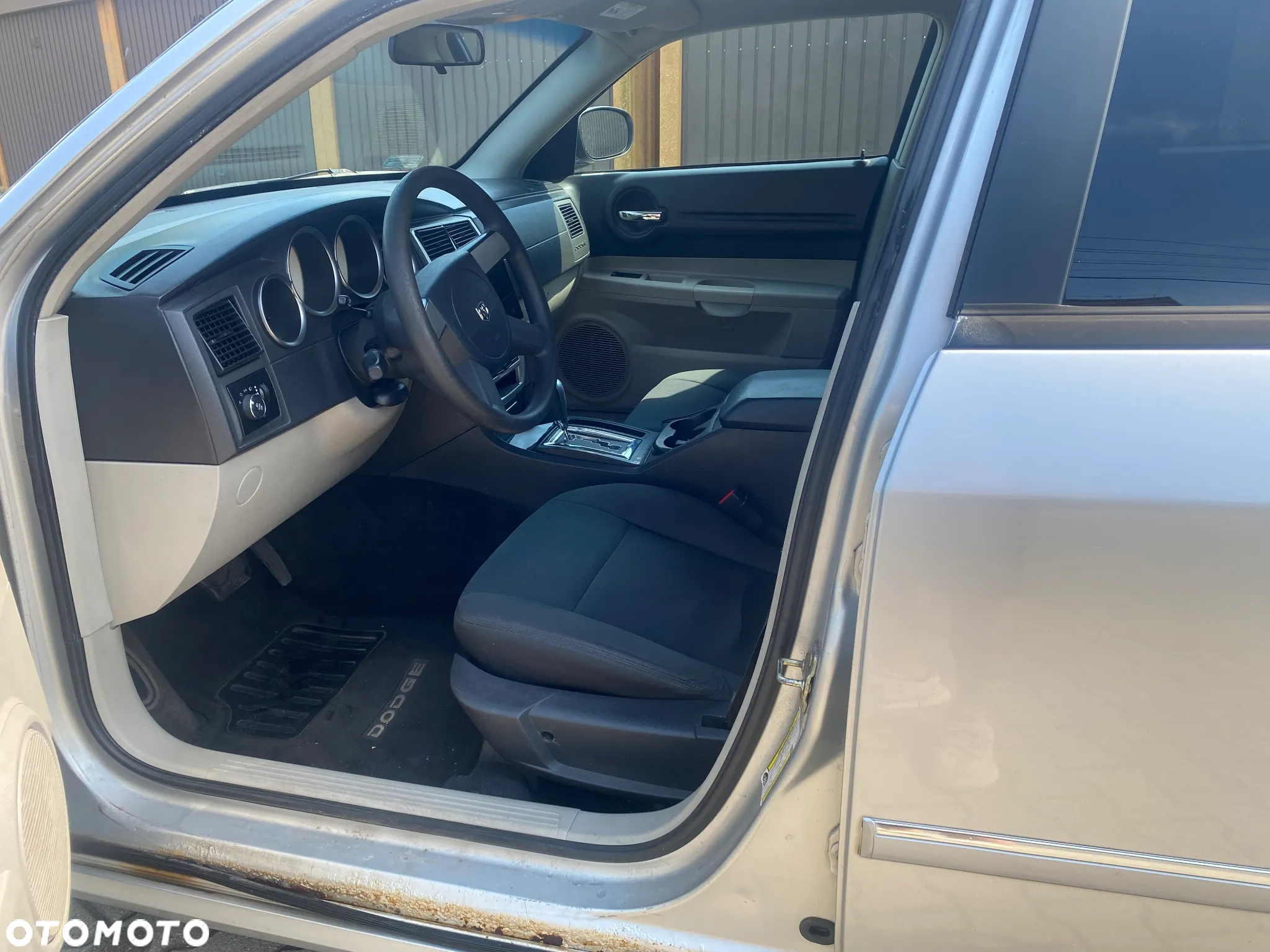 Dodge Magnum 3.5 V6 - 13