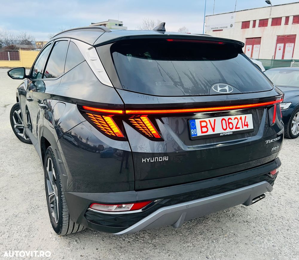 Hyundai Tucson 1.6 T-GDi Plug-in-Hybrid 4WD - 4