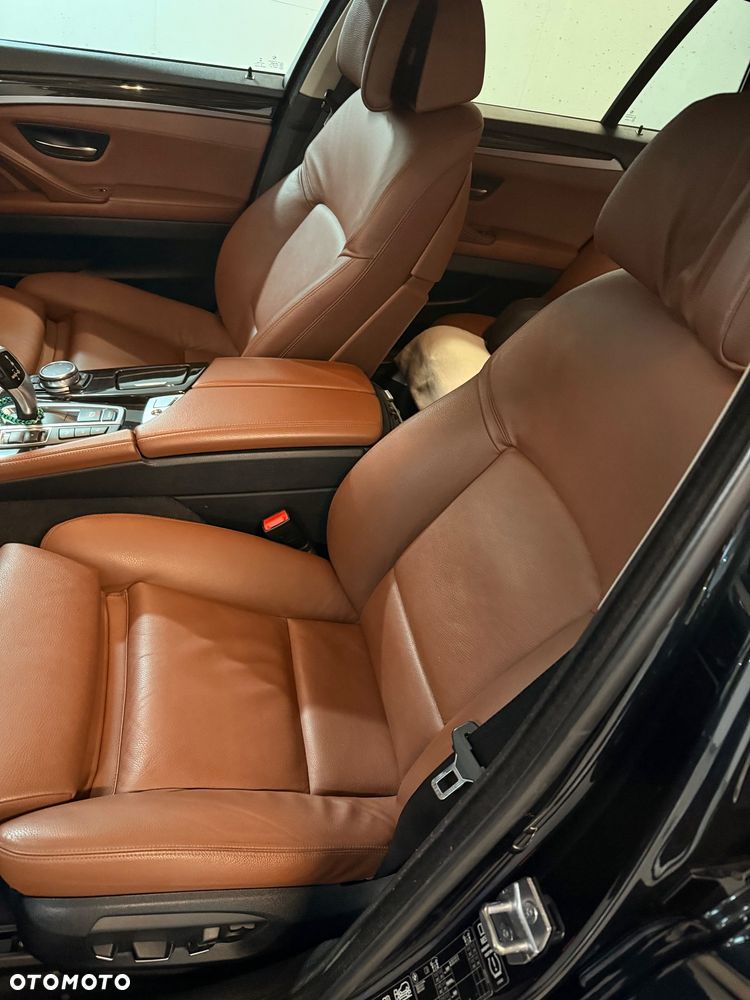 BMW Seria 5 530d xDrive Luxury Line - 6