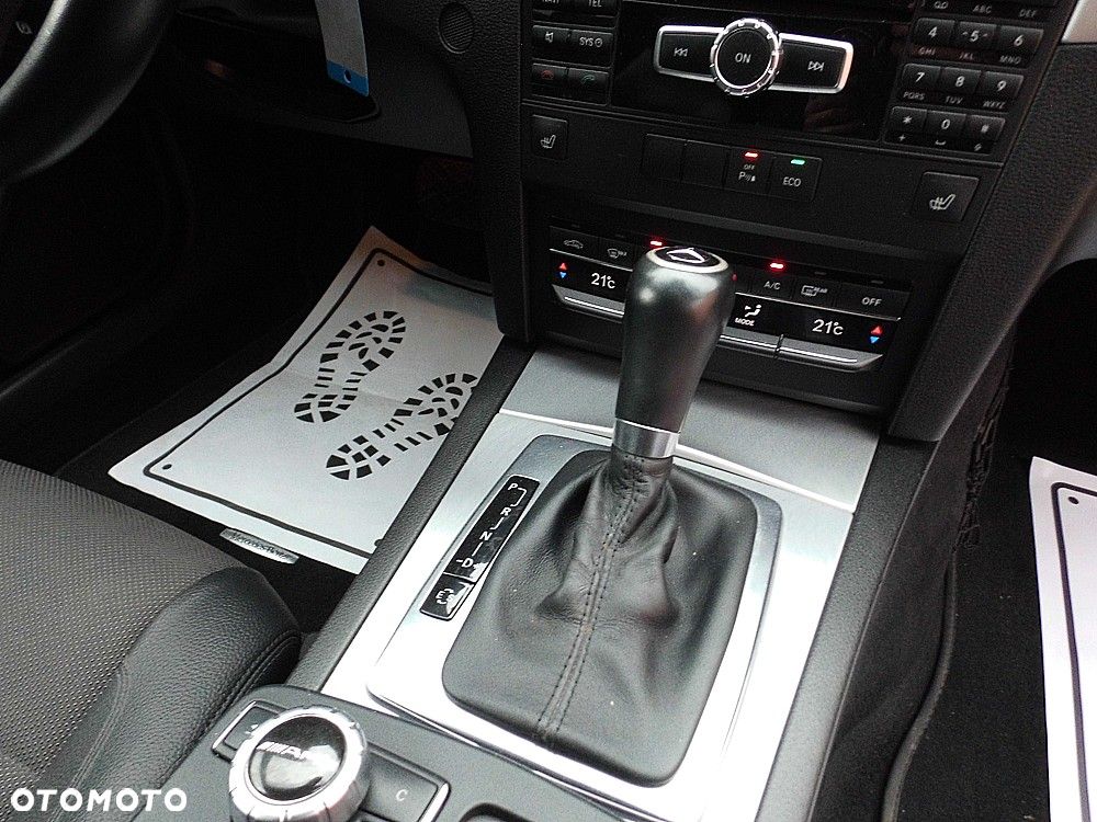 Mercedes-Benz Klasa E 200 CGI BlueEFFICIENCY Automatik Avantgarde - 10