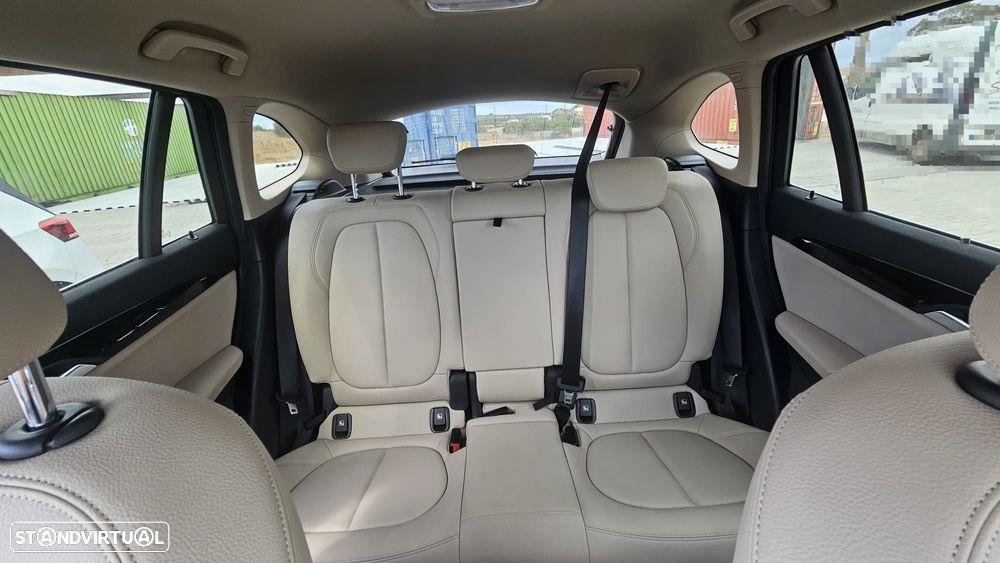 BMW X1 16 d sDrive - 9
