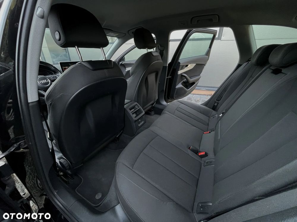 Audi A4 Avant 2.0 TFSI ultra Sport - 21