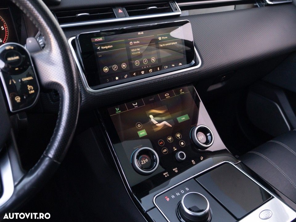 Land Rover Range Rover Velar - 16