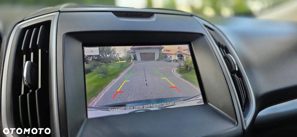 Ford Edge - 16