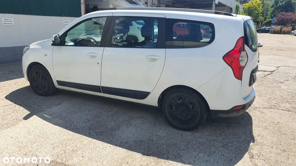 Dacia Lodgy 1.6 SCe Stepway S&S - 18
