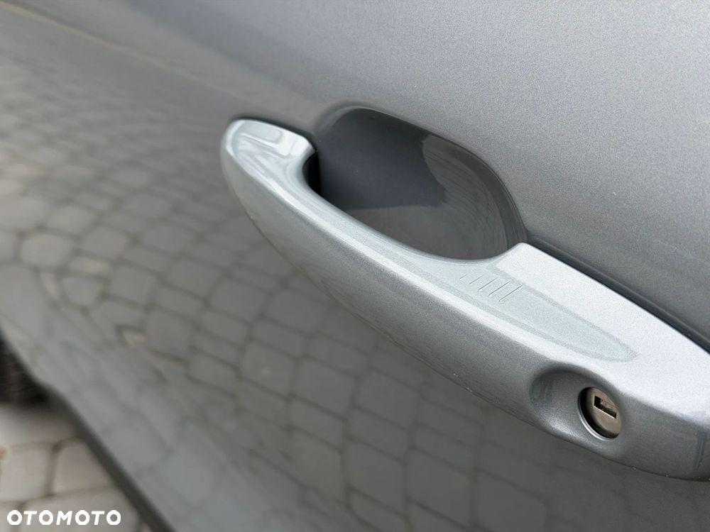 Ford Kuga 2.5 Duratec FHEV 4x4 TITANIUM X - 19